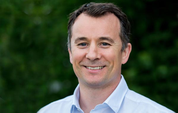 <b>Stephen Conway</b>